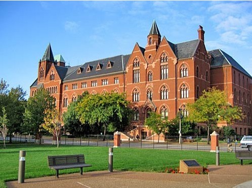 密苏里大学圣路易斯分校风景